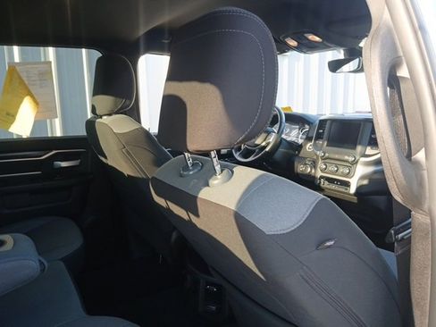 Used 2024 RAM 2500 Big Horn image 28