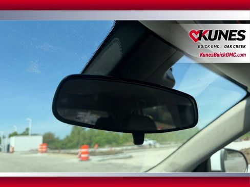 Used 2025 Buick Encore GX Preferred FWD image 28