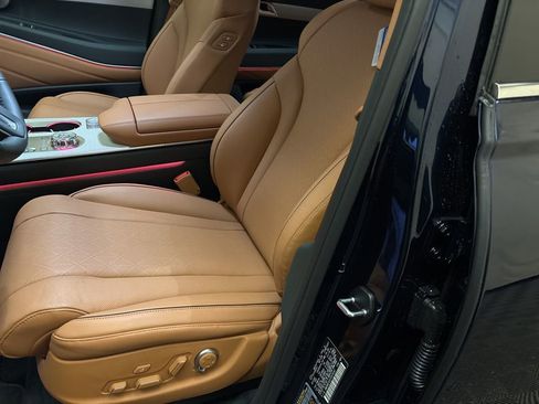 Certified 2026 Genesis GV80 3.5T Advanced image 12