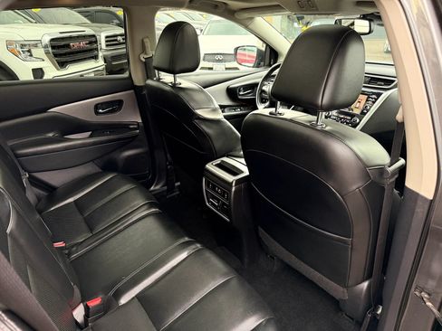 Used 2019 Nissan Murano SL w/ SL Technology Package AWD/4WD image 18