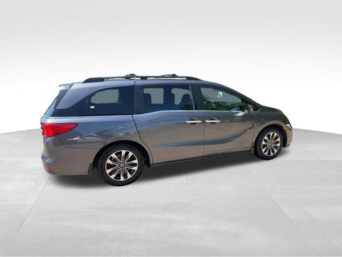 Used 2023 Honda Odyssey EX-L image 12