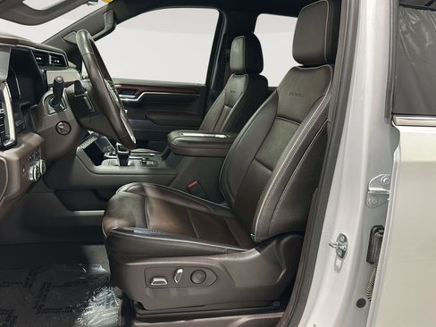 Used 2022 GMC Sierra 1500 Denali w/ Technology Package image 18