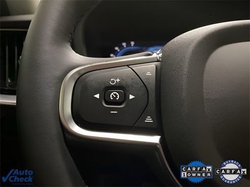 Used 2025 Volvo S60 B5 Core image 28