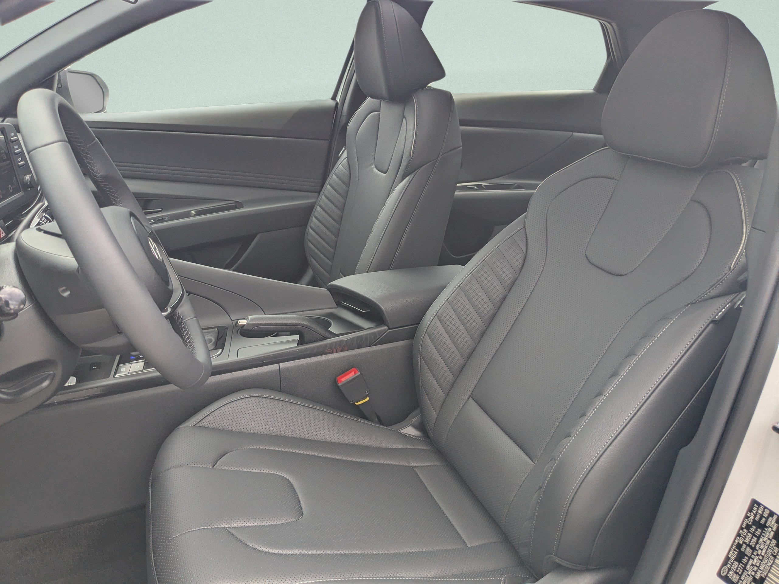 New 2026 Hyundai Elantra SEL Sport FWD image 28