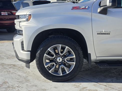 Used 2022 Chevrolet Silverado 1500 RST w/ Safety Package image 9