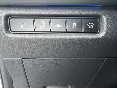 Used 2021 Kia Telluride SX w/ SX Prestige Package image 25