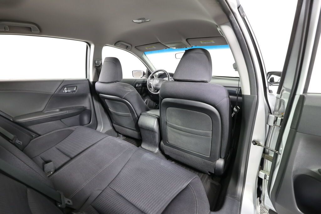 Used 2013 Honda Accord Sport image 19