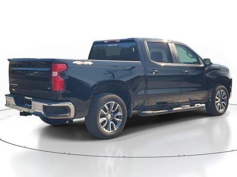 Used 2025 Chevrolet Silverado 1500 LT AWD/4WD image 4