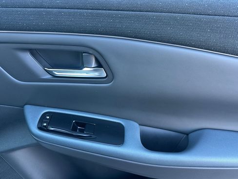 New 2026 Nissan Leaf Platinum+ w/ Cargo Package (Platinum+) image 21