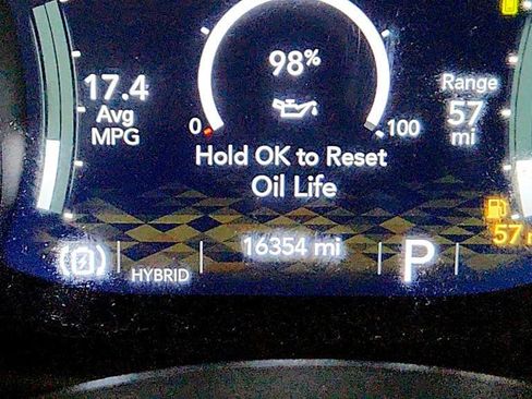 Used 2023 Jeep Wrangler Unlimited Sahara w/ Cold Weather Group AWD/4WD image 15