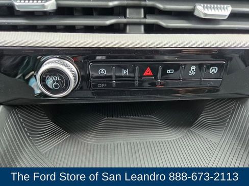 New 2026 Ford Explorer Active image 17