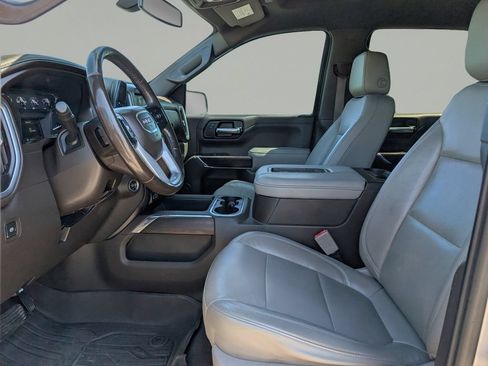 Used 2020 GMC Sierra 1500 SLT RWD image 17