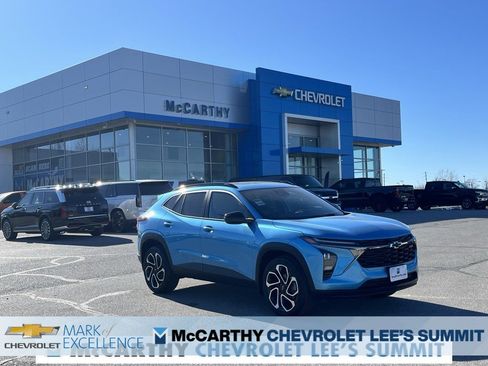 New 2026 Chevrolet Trax RS w/ Sunroof Package image 1