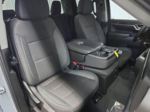 Used 2024 Chevrolet Silverado 1500 LT image 14