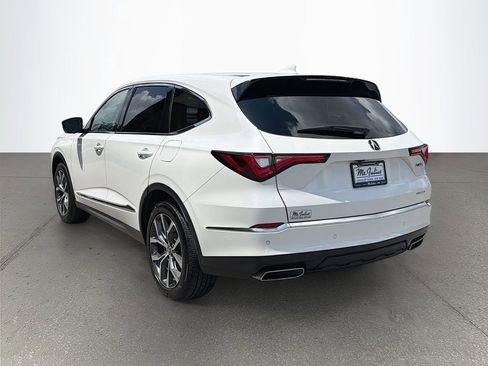 Used 2023 Acura MDX SH-AWD w/ Technology Package image 6