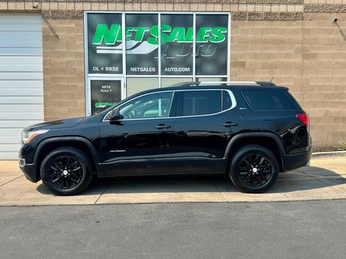 Used 2019 GMC Acadia SLT AWD/4WD image 2