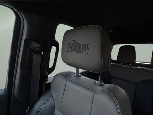 Used 2024 Chevrolet Silverado 2500 ZR2 w/ ZR2 Bison Edition image 38