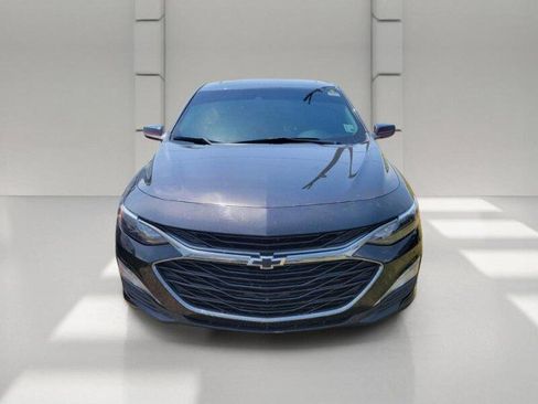 Used 2023 Chevrolet Malibu LT w/ Redline Edition FWD image 2