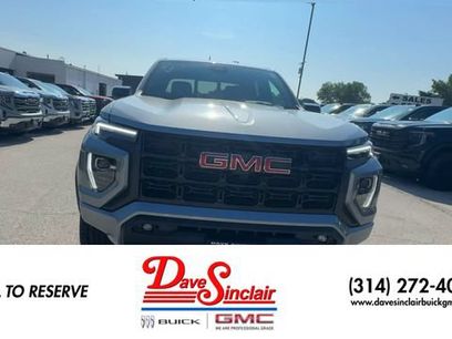 New 2026 GMC Canyon Elevation w/ Convenience Package