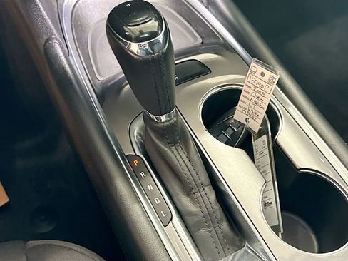 Used 2018 Chevrolet Malibu LT image 17