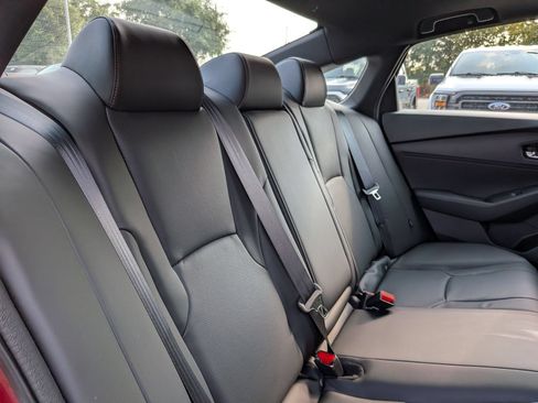 Used 2023 Honda Accord Sport image 32