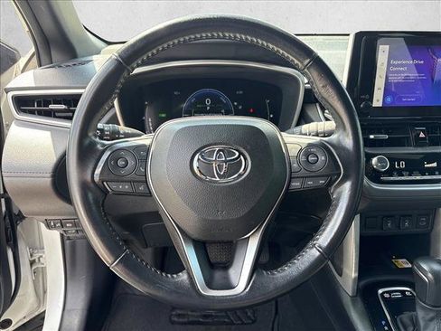 Used 2023 Toyota Corolla Cross AWD Hybrid w/ Convenience Package image 17