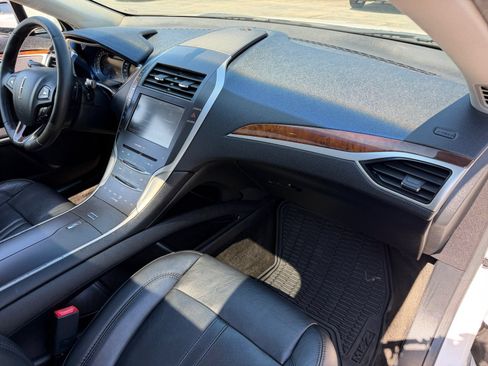Used 2015 Lincoln MKZ AWD w/ Equipment Group 102A Reserve image 9