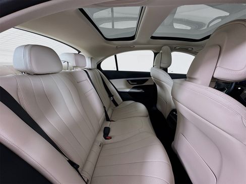 Certified 2025 Mercedes-Benz E 350 4MATIC Sedan image 30