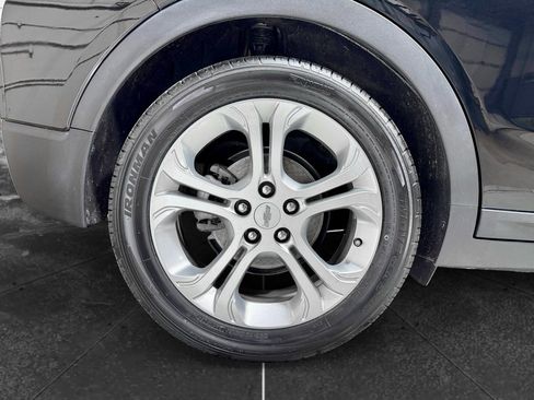 Used 2017 Chevrolet Bolt LT image 34