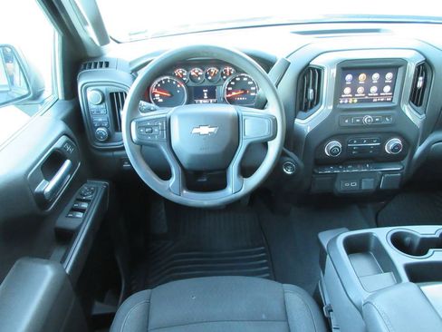 Certified 2024 Chevrolet Silverado 1500 Custom w/ LPO, Dark Essentials Package AWD/4WD image 15
