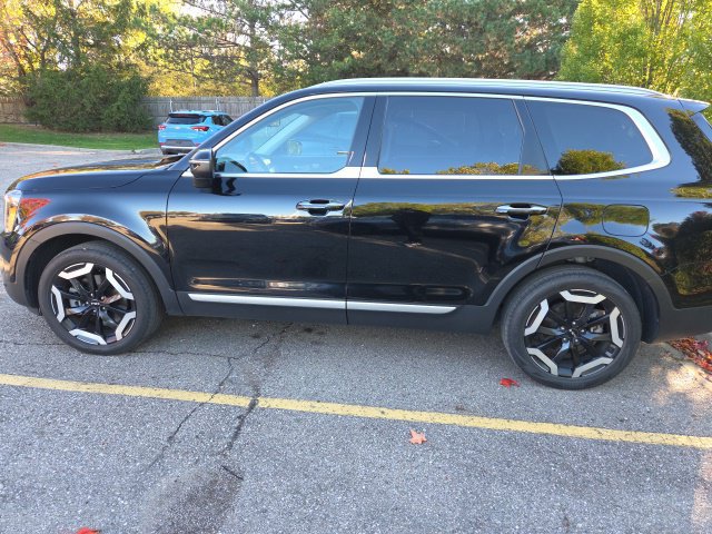 Used 2024 Kia Telluride S w/ S Sunroof Package AWD/4WD image 8