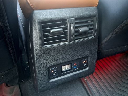 Used 2022 Mitsubishi Outlander SEL AWD/4WD image 12