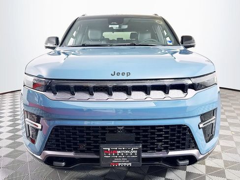 New 2026 Jeep Grand Wagoneer 4WD image 2