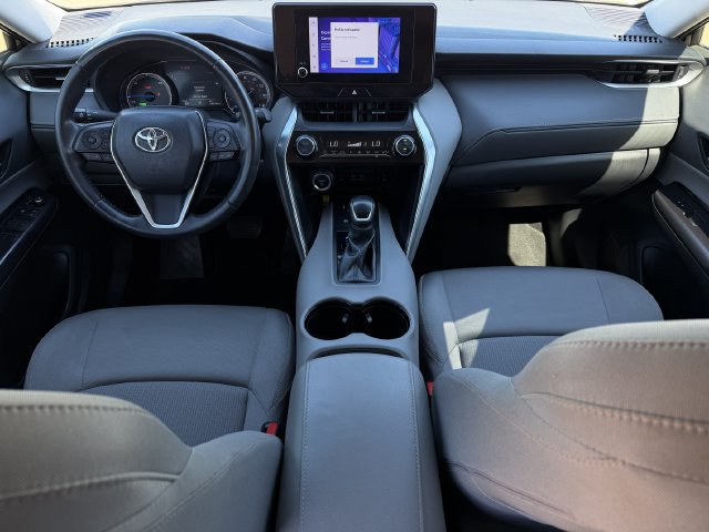 Used 2023 Toyota Venza LE AWD/4WD image 9