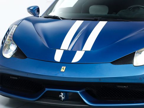 Certified 2015 Ferrari 458 Speciale Coupe image 14
