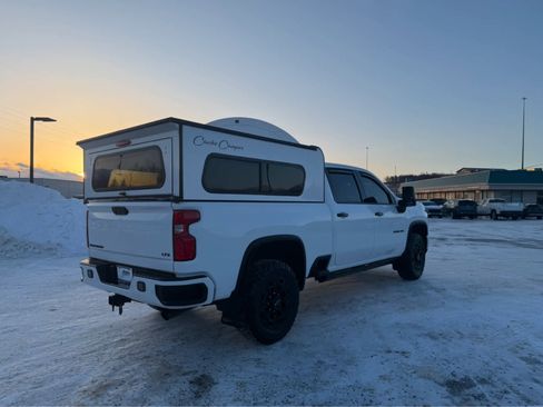 Certified 2024 Chevrolet Silverado 2500 LTZ w/ LTZ Plus Package image 6
