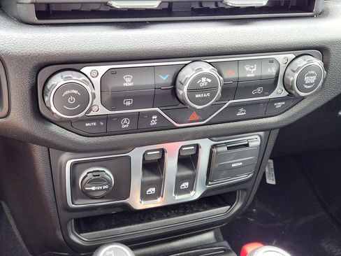 New 2026 Jeep Wrangler Sport AWD/4WD image 14
