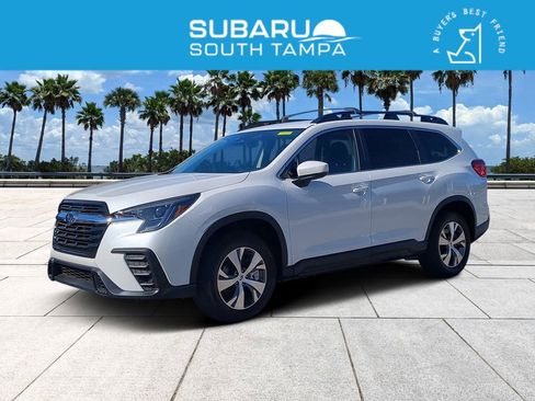 Used 2025 Subaru Ascent Premium image 1