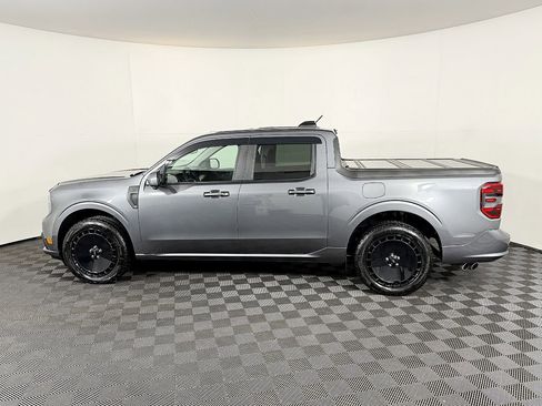 Used 2025 Ford Maverick Lobo image 12