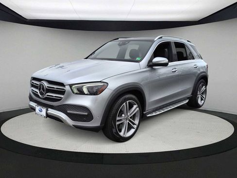 Used 2022 Mercedes-Benz GLE 450 4MATIC image 4