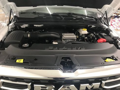 New 2026 RAM 1500 4x4 Crew Cab image 45