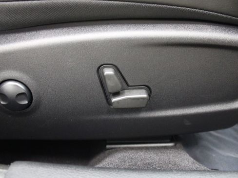 Used 2023 Dodge Charger Scat Pack RWD image 31