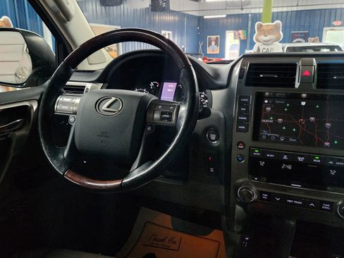 Used 2016 Lexus GX 460 Luxury image 37
