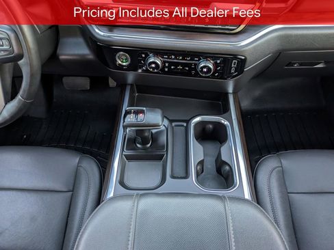 Used 2023 GMC Sierra 1500 SLT w/ SLT Premium Package AWD/4WD image 19