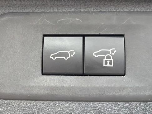 Used 2026 Toyota Grand Highlander AWD image 19