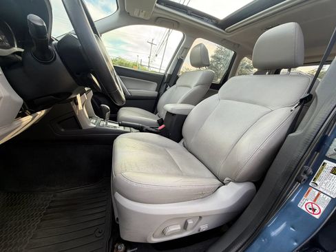 Used 2014 Subaru Forester 2.5i Limited AWD/4WD image 13