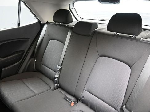 Certified 2023 Hyundai Venue SE image 20