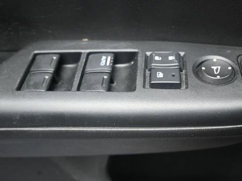 Used 2015 Honda Civic SE image 15