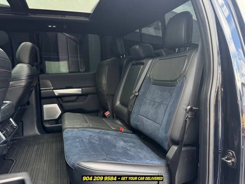 Used 2022 Ford F150 Raptor w/ Raptor 37 Performance Package AWD/4WD image 28