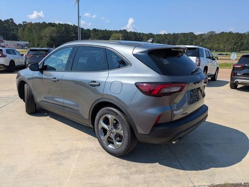 Used 2025 Ford Escape ST-Line w/ Tech Pack #1 image 6